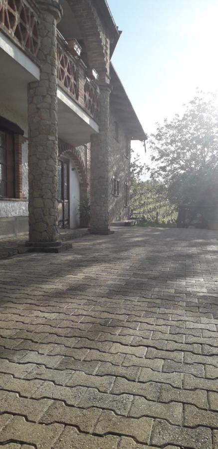 La Martinella Villa Canelli Exterior photo