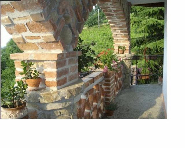La Martinella Villa Canelli Exterior photo